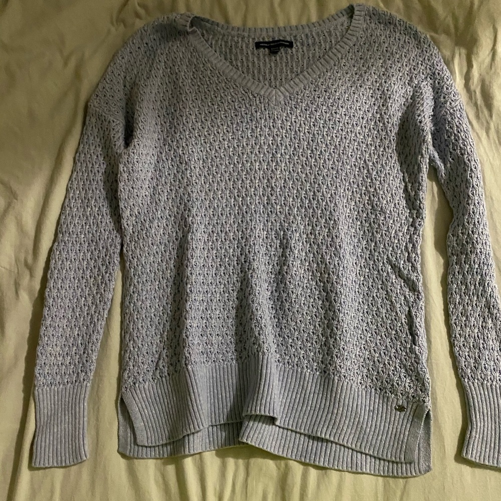 American eagle blue sweater